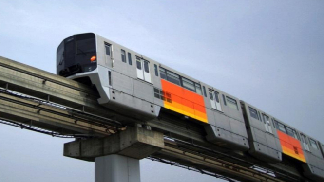 Large Monorail Hutama Karya