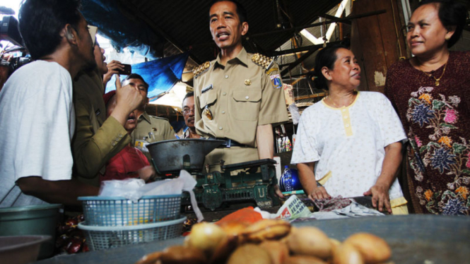 Jokowi Berkunjung ke Pasar Tradisional
