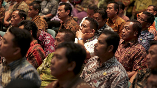 Jokowi - Ahok Rapat Dengan Lurah dan Camat