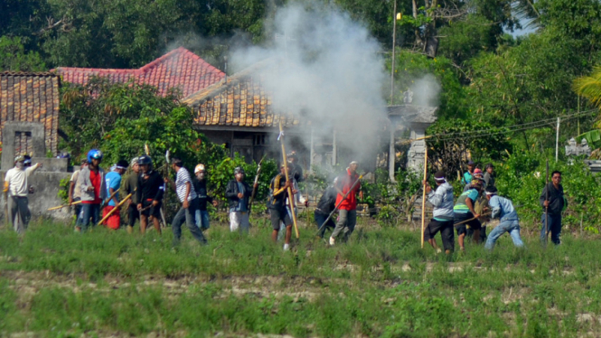 bentrokan lampung selatan