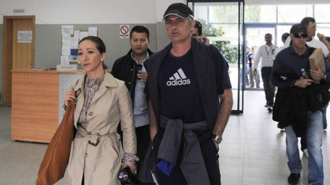 Jose Mourinho bersama sang istri, Matilde Faria