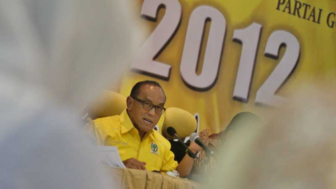 Aburizal Bakrie Sampaikan Pernyataan Politik Rapimnas IV Partai Golkar 2012