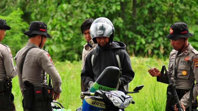 Polisi di Sulawesi Tengah rutin gelar razia demi mempersempit gerak teroris di Poso.