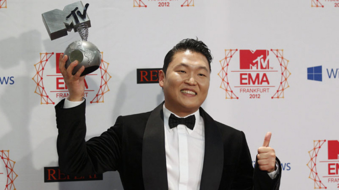 Psy di MTV EMA 2012