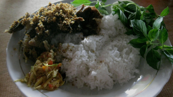 Nasi Bebek Sinjay