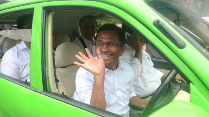 Dahlan Iskan Penuhi Panggilan BK DPR