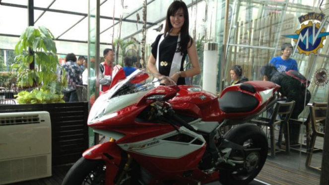 MV Agusta F4 RR