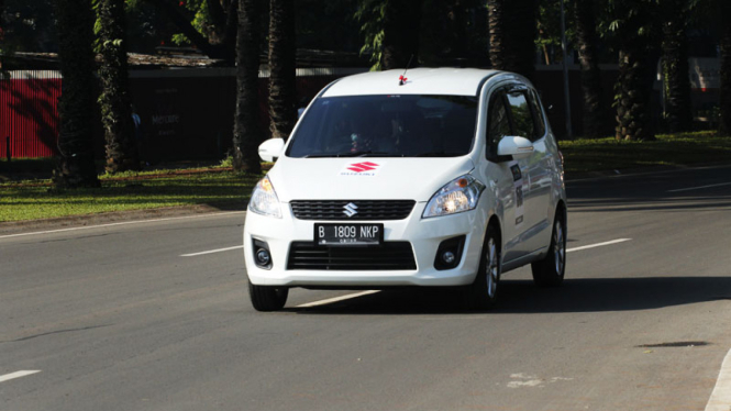 Pesta Mobil Suzuki Ertiga 2012