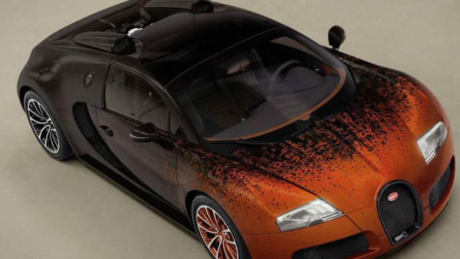 Bugatti Veyron Grand Sport berdesain rumus matematika