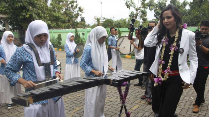 Atap Rumah Bangsa Kunjungi MAN 9 Jakarta