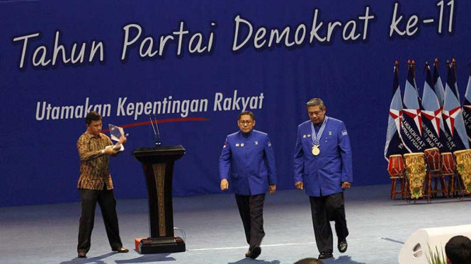 SBY Dianugerahi Lifetime Achievement Award