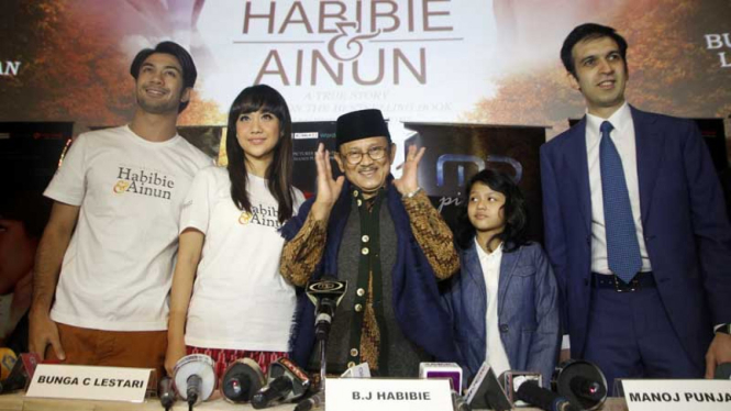 Screening Film Habibie & Ainun