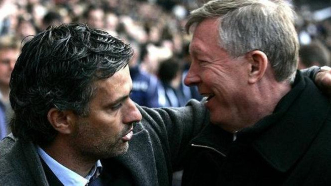 Jose Mourinho (kiri) dan Alex Ferguson