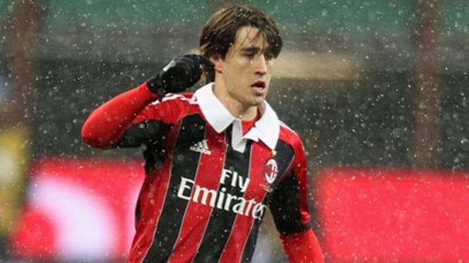 Stuker AC Milan Bozan Cricic