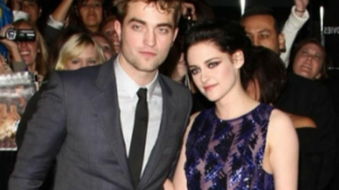  Robert Pattinson dan Kristen Stewart 