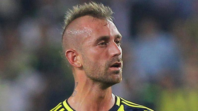 Gelandang Fenerbahce Raul Meireles