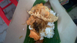 Nasi Serpang Kuliner Unik dari Bangkalan