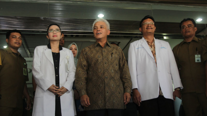 Hatta Rajasa Konpres Terkait Kasus Anaknya