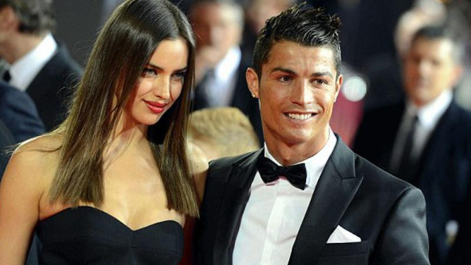 Irina Shayk dan Cristiano Ronaldo di gala Ballon d'Or 2013