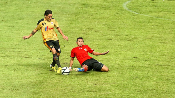 Persija Vs Mitra Kukar 2013