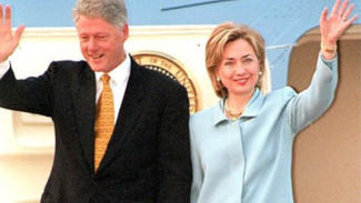 Jelang Pemilu AS, Clinton Emosional soal Skandal Seks Menghancurkan
