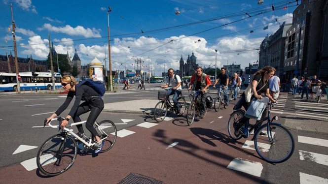 Tradisi bersepeda di Belanda