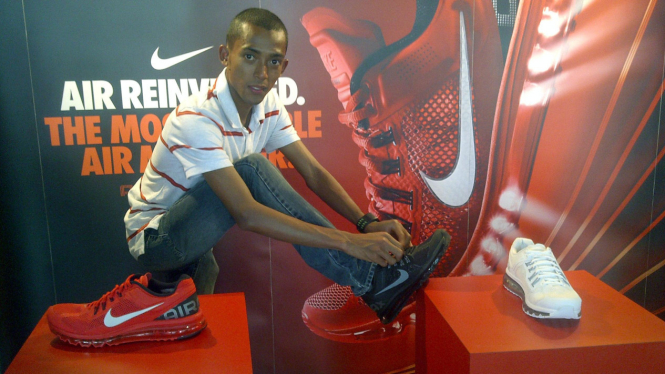 Agus Prayogo dan sepatu Nike Air Max+ 2013