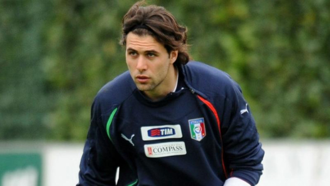 Salvatore Sirigu