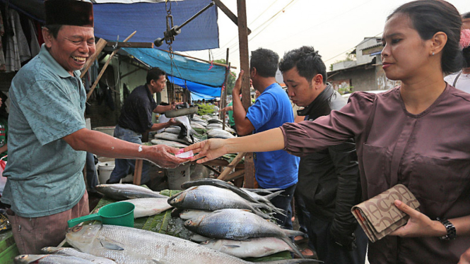 Penjualan Ikan Bandeng Imlek