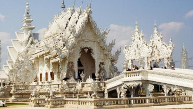 wat rong khun thailand