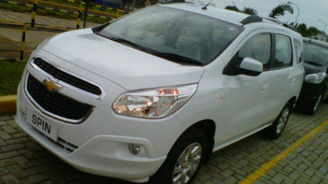 Chevrolet Spin dipamerkan di pabrik GM, Pondok Ungu, Bekasi