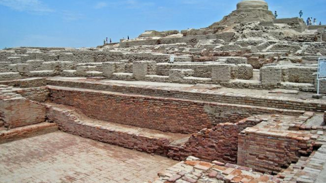 Remains of Mohenjo Daro buildings