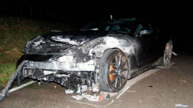 Nissan GT-R mengalami kecelakaan di Jerman