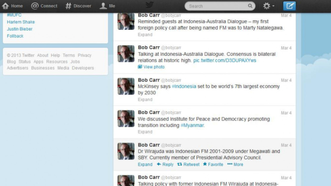 Daftar tweet Menlu Australia Bob Carr dalam akunnya di Twitter