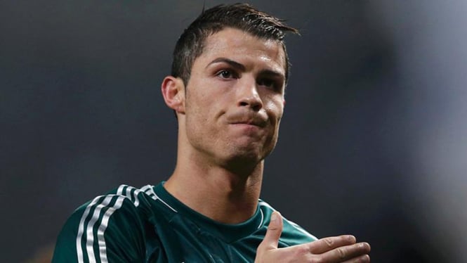 Cristiano Ronaldo usai menjebol gawang MU