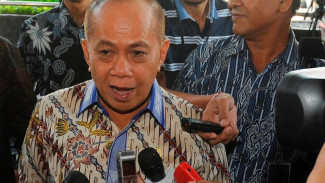 Demokrat Dukung Perpanjangan Izin Siar 10 Televisi
