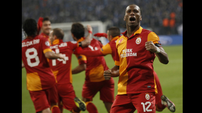 Galatasaray Singkirkan Schalke 04 dengan Skor 3-2