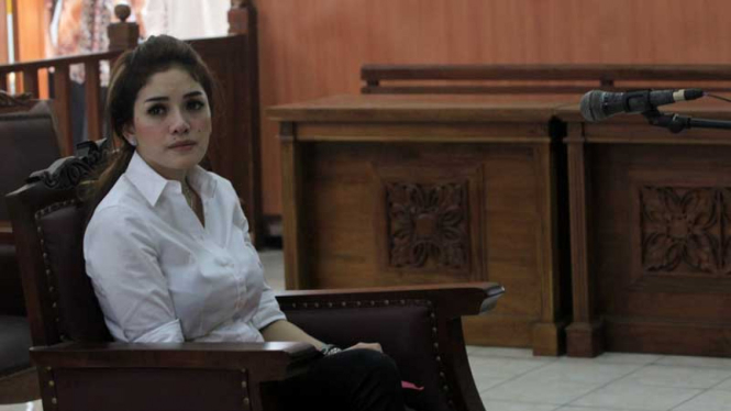 Nikita Mirzani Jalani Sidang Pledoi