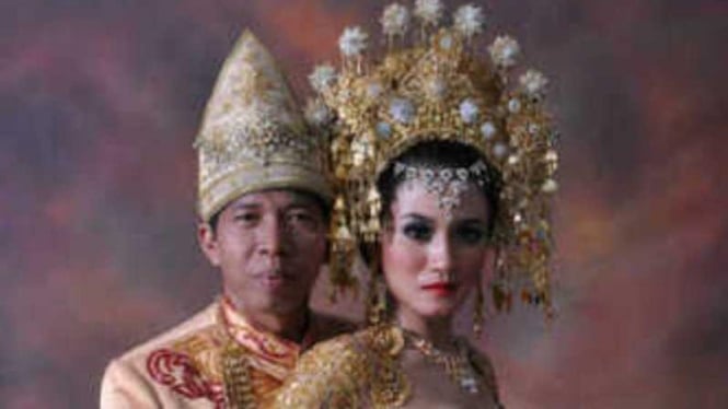 Kiwil dan Lina Marlina