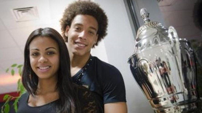 Axel Witsel dan sang kekasih