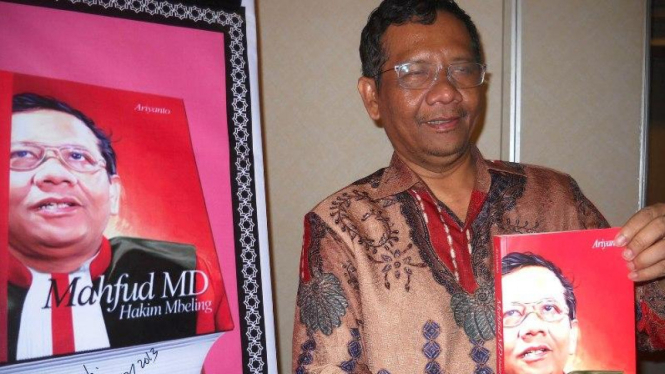 Mahfud MD Luncurkan Buku