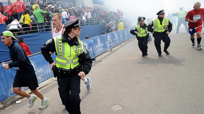 Polisi AS di Kota Boston bereaksi setelah insiden ledakan bom