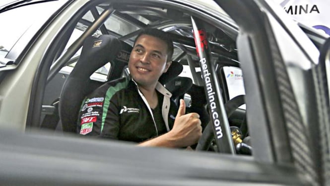 Rifat Sungkar Ikuti Rally Amerika