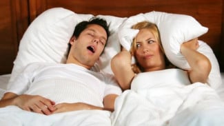 7 Cara Ampuh Menghentikan Kebiasaan Mendengkur saat Tidur,  Jadi Bikin Lebih Nyenyak!