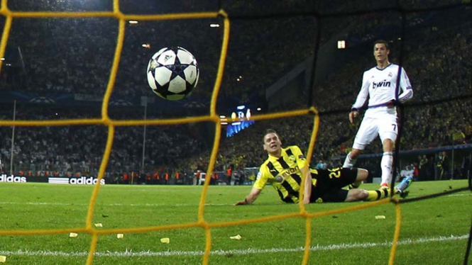 Dortmund Hancurkan Real Madrid