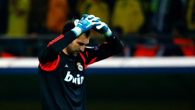 Diego Lopez usai kekalahan timnya di tangan Dortmund