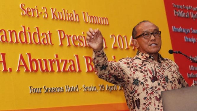 Aburizal Bakrie Menjadi Pembicara Pada Kuliah Umum