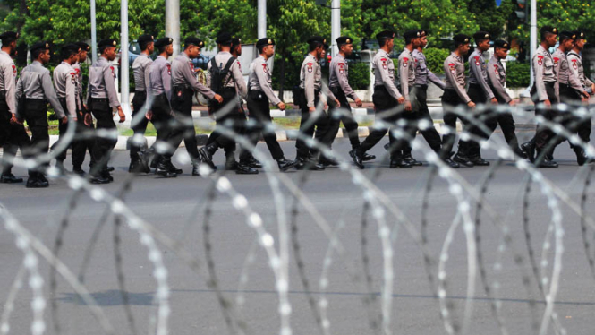 Pengamanan aksi demo di Istana Negara