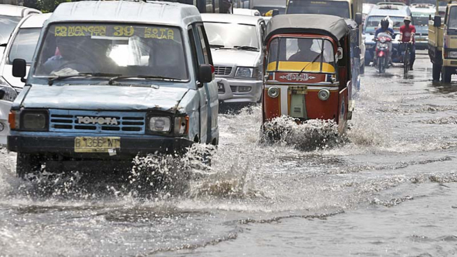 Banjir Landa Mangga Dua