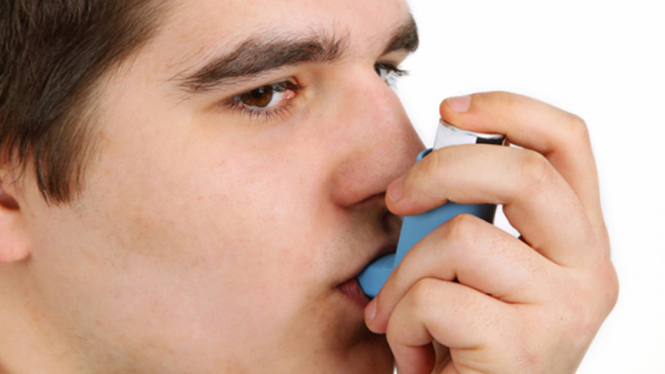 Ilustrasi penderita asma.
